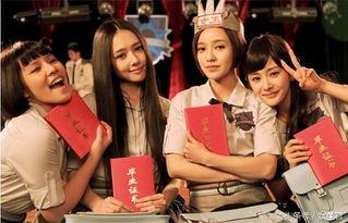 娱乐吃瓜姐妹胡文煊小说,娱乐圈的瓜田秘闻录